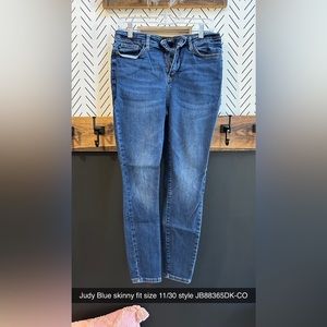 Judy Blue skinny fit size 11/30 style JB88365DK-CO